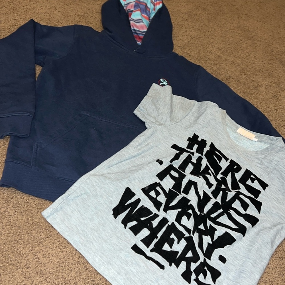 Boys Hooey Molo bundle 12‎ medium hoodie tee shirt
